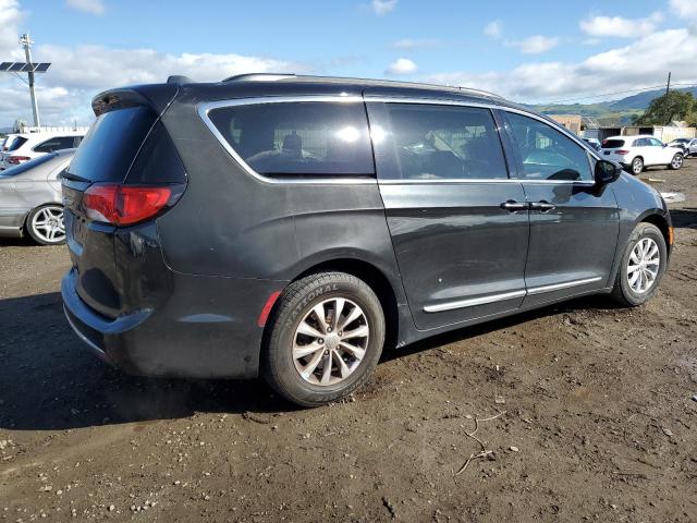 Photo 3 from auction – 2017 CHRYSLER PACIFICA TOURING L with VIN 2C4RC1BG6HR576689