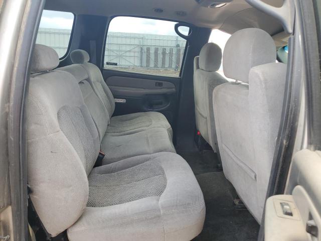Photo 11 from auction – 2001 CHEVROLET SUBURBAN K with VIN 3GNFK16T61G211350