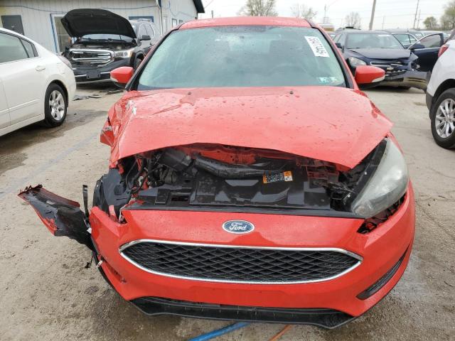 Снимка 5 от търг – 2016 FORD FOCUS SE с VIN 1FADP3K25GL321785