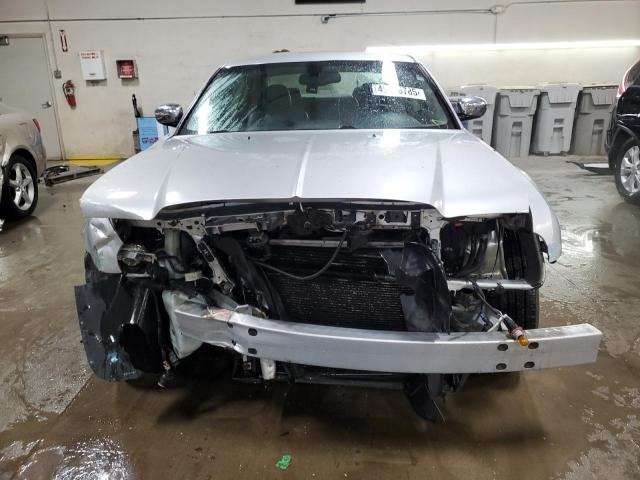 Photo 5 from auction – 2005 CHRYSLER 300C with VIN 2C3AA63H25H520844