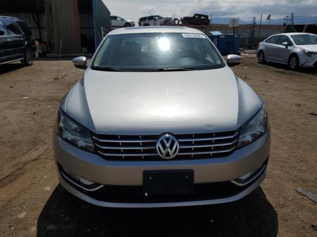 Photo 5 from auction – 2014 VOLKSWAGEN PASSAT SEL with VIN 1VWCM7A38EC082193
