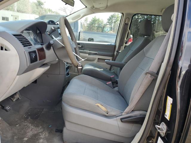 Photo 7 from auction – 2010 CHRYSLER TOWN & COU with VIN 2A4RR4DE9AR203884