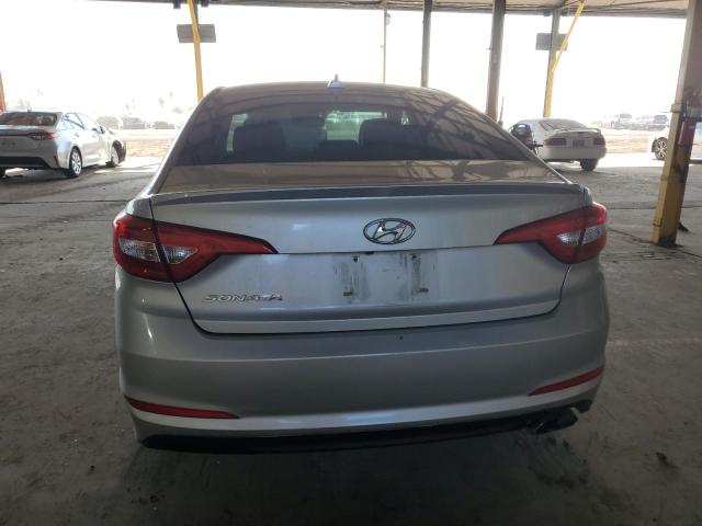 Photo 6 from auction – 2017 HYUNDAI SONATA SE with VIN 5NPE24AF7HH596295