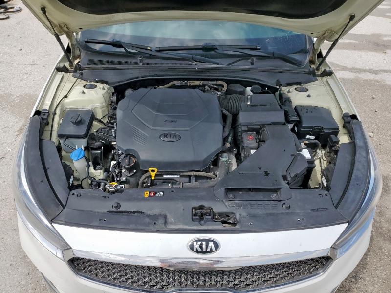 Photo 11 from auction – 2017 KIA CADENZA PR with VIN KNALB4J16H5044683