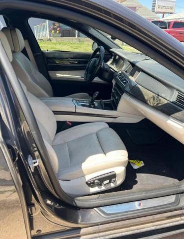 Photo 5 from auction – 2014 BMW 750 LI with VIN WBAYE8C53ED136131