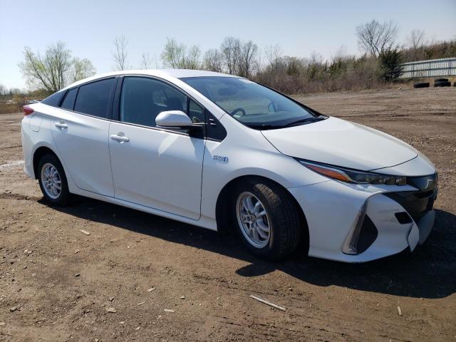 Photo 4 from auction – 2021 TOYOTA PRIUS PRIM with VIN JTDKAMFP2M3172360