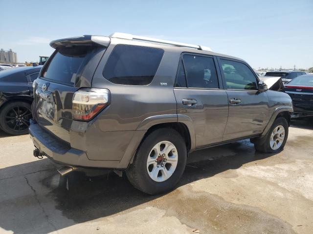Photo 3 from auction – 2014 TOYOTA 4RUNNER SR with VIN JTEZU5JR7E5068727