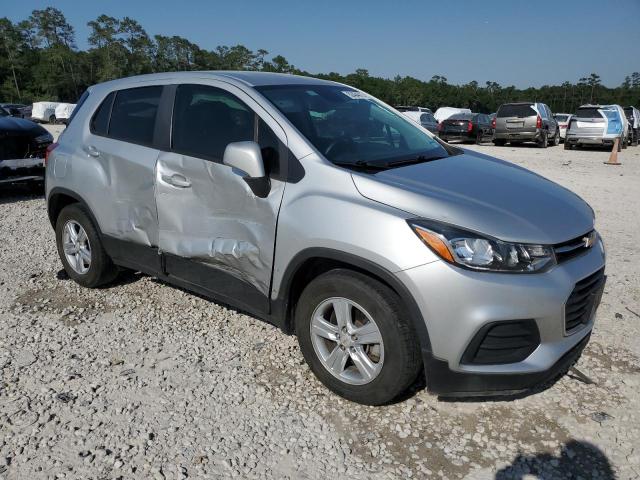 Photo 4 from auction – 2020 CHEVROLET TRAX LS with VIN KL7CJKSB0LB331932