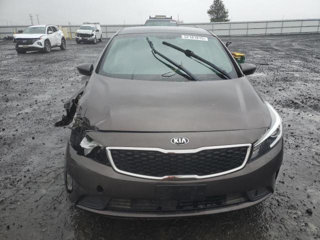 Снимка 5 от търг – 2017 KIA FORTE LX с VIN 3KPFL4A74HE140303