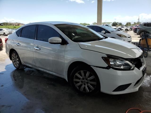 Photo 4 from auction – 2017 NISSAN SENTRA S with VIN 3N1AB7AP6HY368397