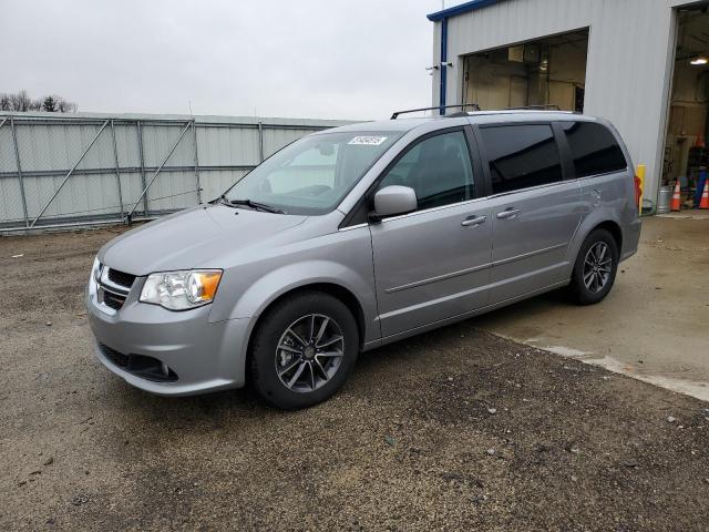 Снимка 1 от търг – 2017 DODGE GRAND CARA с VIN 2C4RDGCG6HR554397