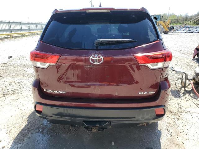 Foto 6 de la subasta – 2018 TOYOTA HIGHLANDER con VIN 5TDJZRFH4JS833438