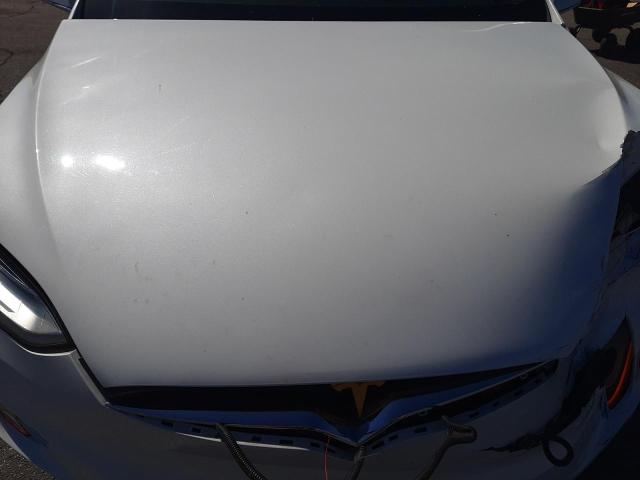 Photo 11 from auction – 2018 TESLA MODEL X with VIN 5YJXCBE27JF089242