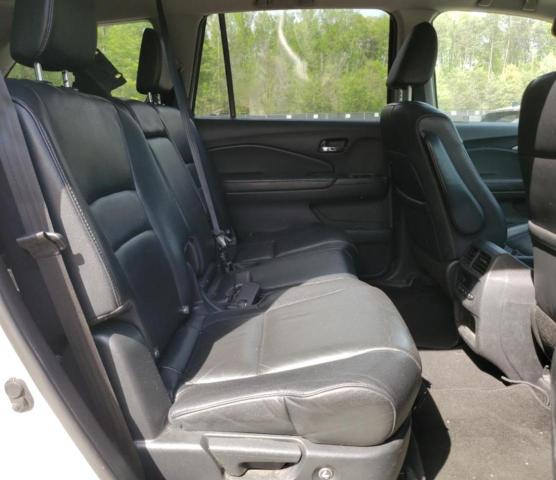 Photo 11 from auction – 2018 HONDA PILOT EXLN with VIN 5FNYF6H70JB043942
