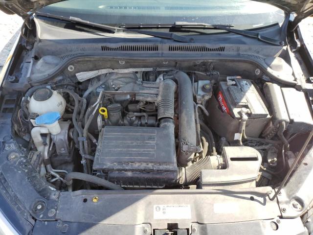 Photo 11 from auction – 2018 VOLKSWAGEN JETTA S with VIN 3VW2B7AJ4JM249531