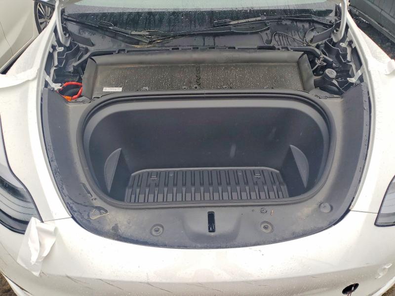 Photo 11 from auction – 2025 TESLA MODEL Y with VIN 7SAYGDED0SF281595