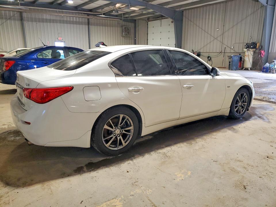 Photo 3 from auction – 2017 INFINITI Q50 with VIN JN1EV7AP5HM740422