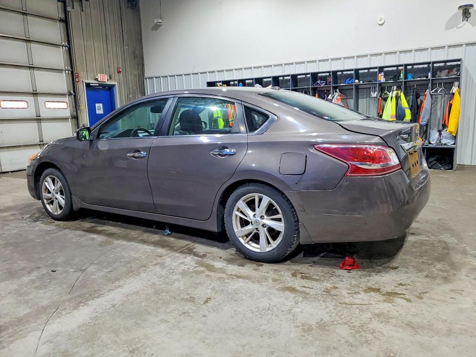 Photo 2 from auction – 2013 NISSAN ALTIMA with VIN 1N4AL3AP3DN418429