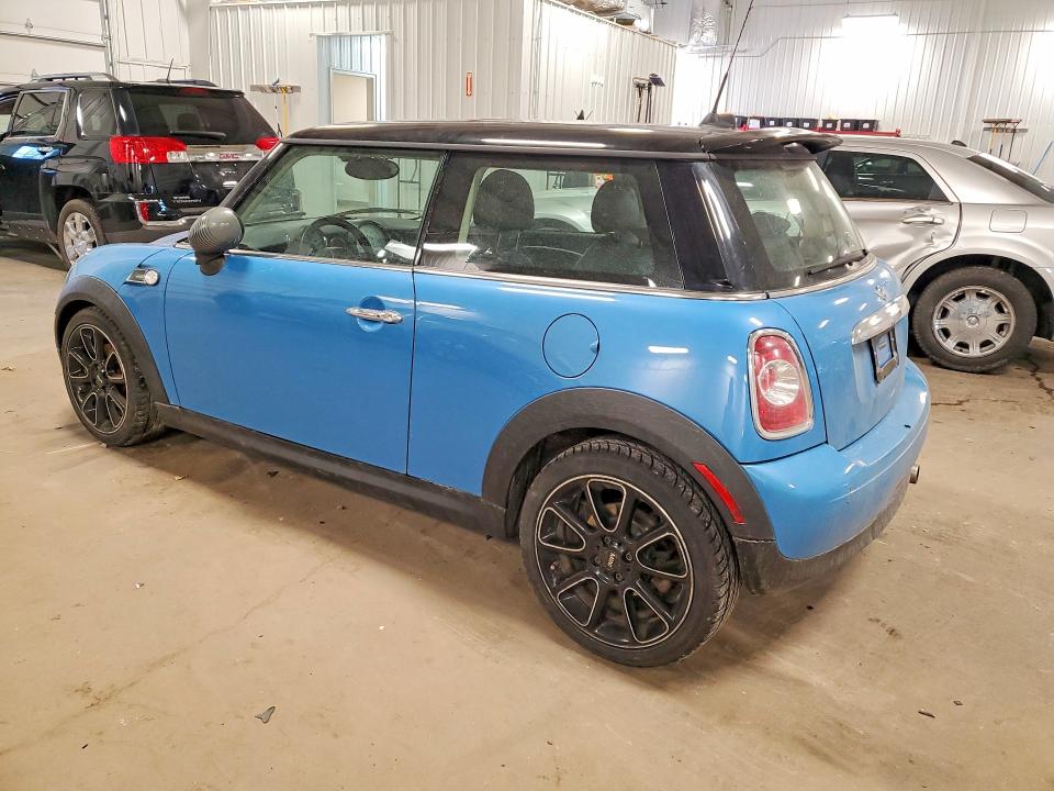 Photo 2 from auction – 2012 MINI COOPER with VIN WMWSU3C59CT369462