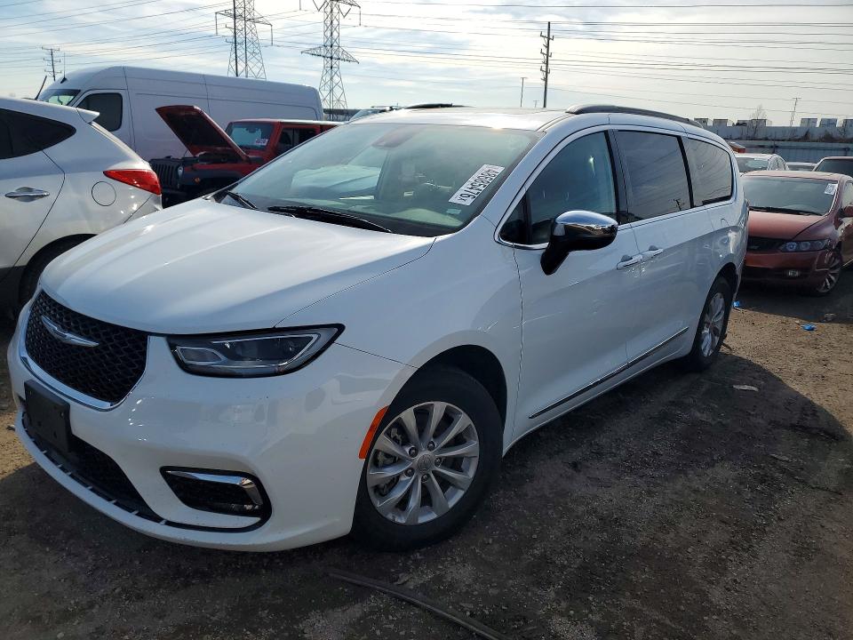 CHRYSLER PACIFICA 2023 with VIN 2C4RC1GG5PR620026 - Photo from auction