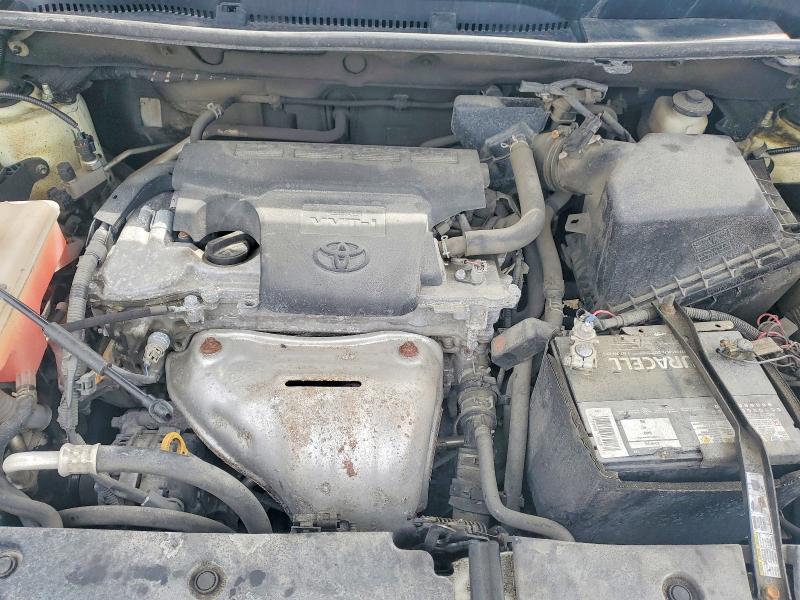 Photo 12 from auction – 2016 TOYOTA RAV4 with VIN 2T3BFREV6GW419296