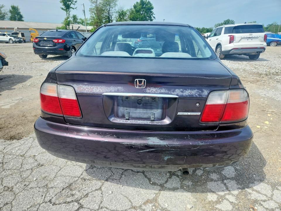 Photo 6 from auction – 1997 HONDA ACCORD with VIN 1HGCD5600VA085186