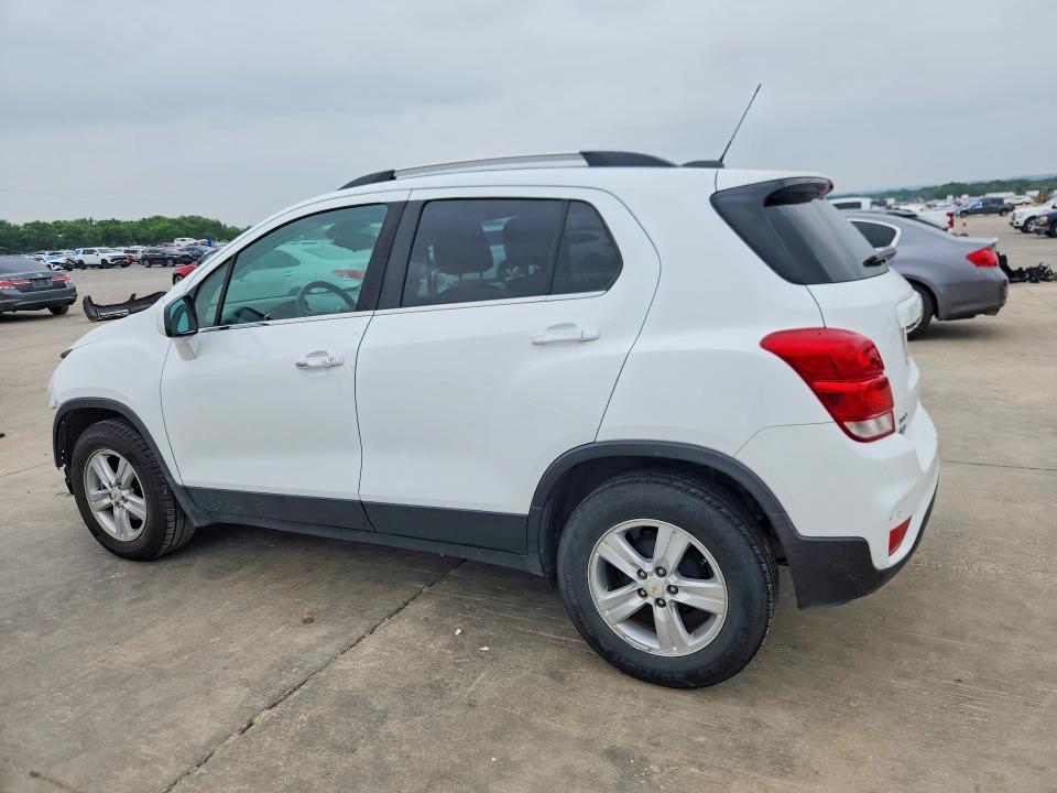 Photo 2 from auction – 2020 CHEVROLET TRAX with VIN KL7CJLSB7LB041449