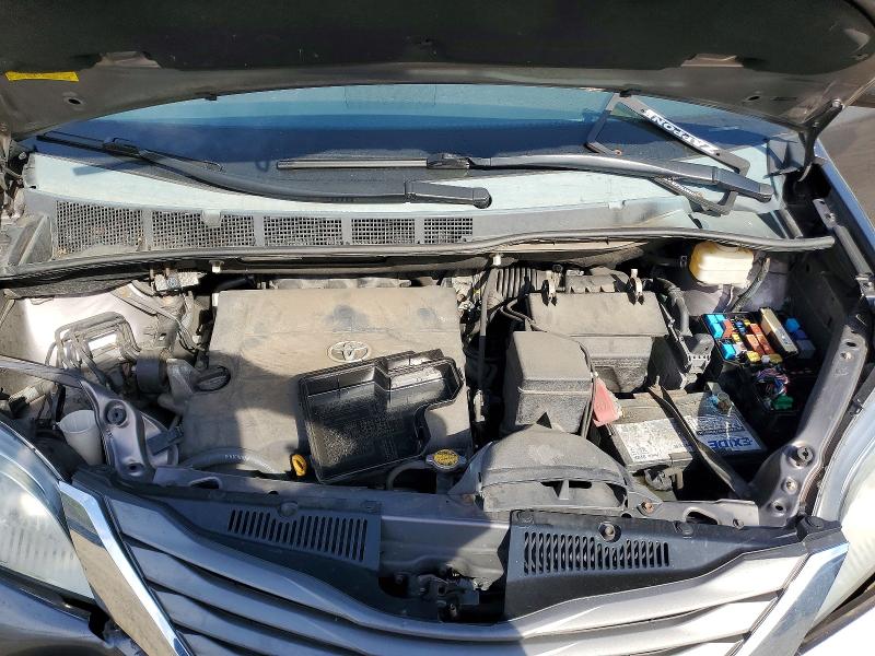 Photo 11 from auction – 2012 TOYOTA SIENNA with VIN 5TDYK3DC6CS257233