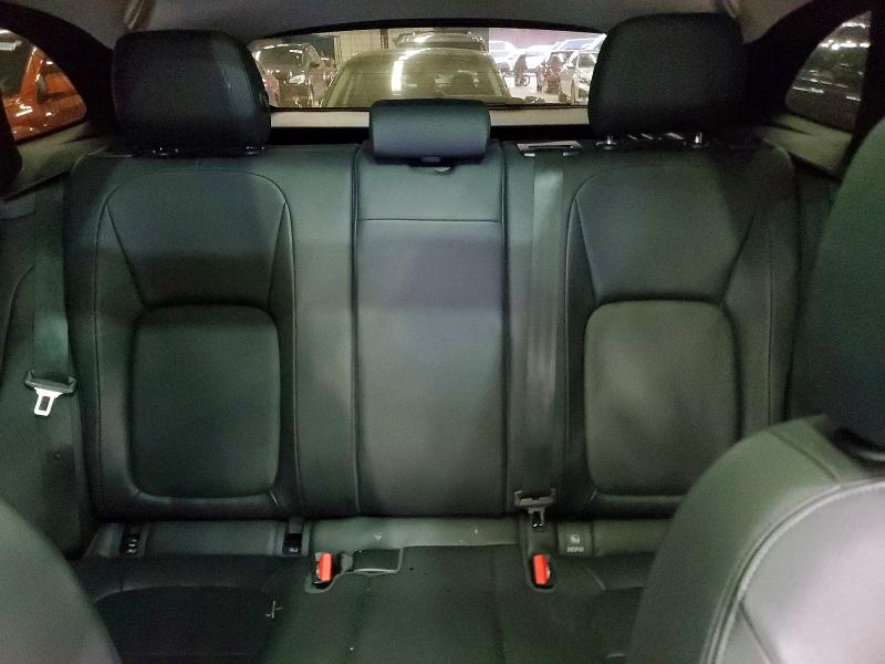 Photo 10 from auction – 2017 JAGUAR F-PACE with VIN SADCJ2BVXHA880147