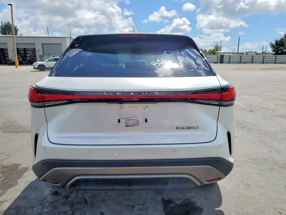 Photo 6 from auction – 2024 LEXUS RX 350 with VIN 2T2BAMBA6RC040374