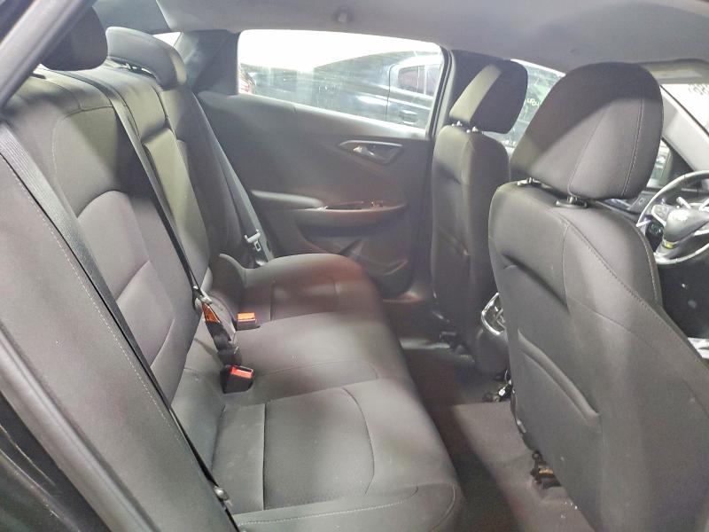 Photo 10 from auction – 2018 CHEVROLET MALIBU with VIN 1G1ZD5ST3JF191808
