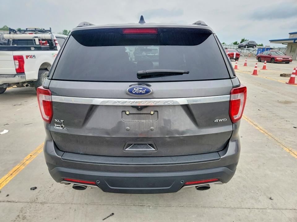 Photo 6 from auction – 2018 FORD EXPLORER with VIN 1FM5K8D86JGA65695
