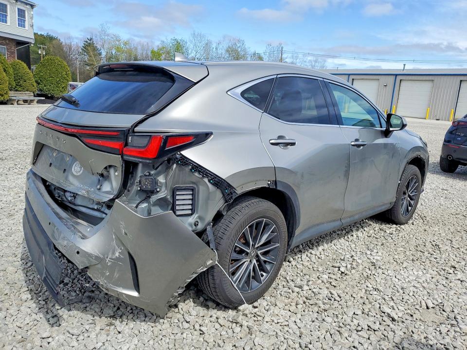 Photo 3 from auction – 2024 LEXUS NX 350 with VIN 2T2GGCEZ2RC041179