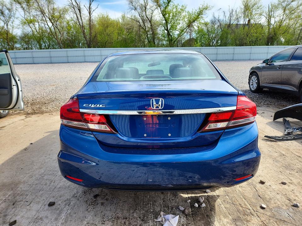 Photo 6 from auction – 2014 HONDA CIVIC with VIN 19XFB2F88EE060958
