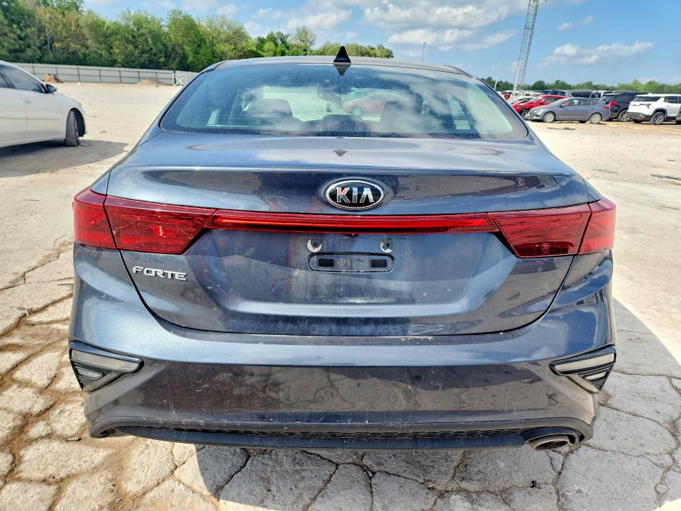 Photo 6 from auction – 2021 KIA FORTE with VIN 3KPF24AD9ME329662