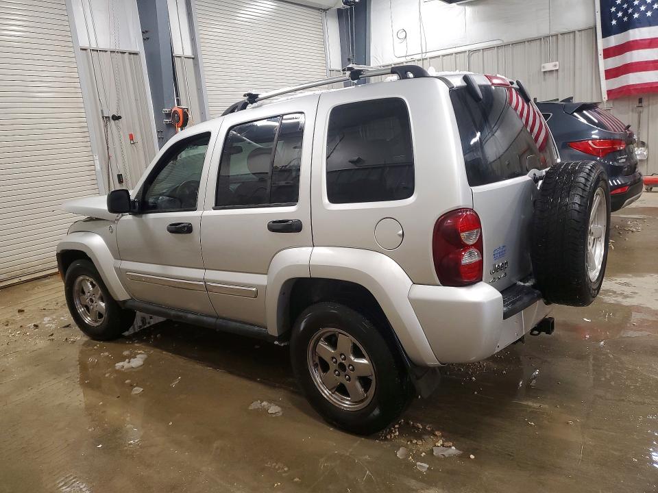 Photo 2 from auction – 2005 JEEP LIBERTY with VIN 1J8GL58K95W684598