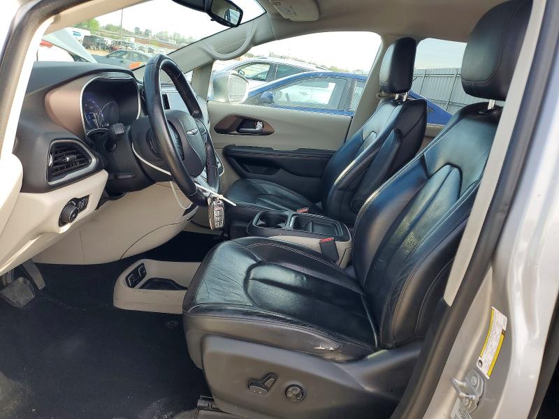 Photo 7 from auction – 2017 CHRYSLER PACIFICA with VIN 2C4RC1BG2HR770670