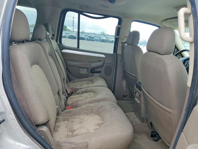 Photo 11 from auction – 2003 MERCURY MOUNTAINEER with VIN 4M2ZU86K33UJ16206