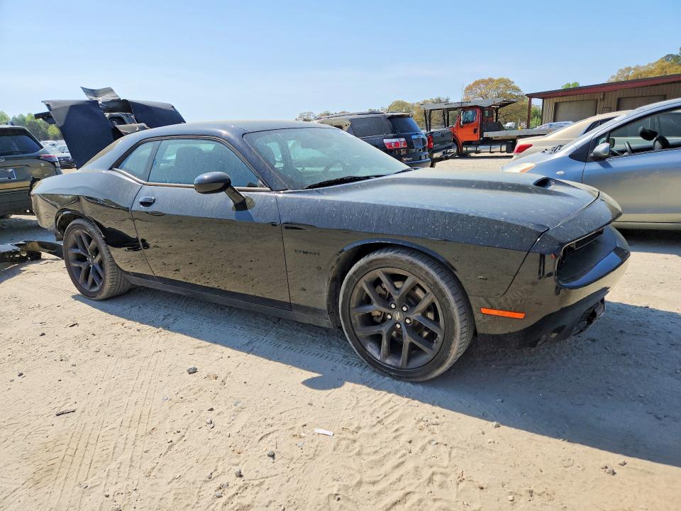 Photo 4 from auction – 2022 DODGE CHALLENGER with VIN 2C3CDZBT1NH155998