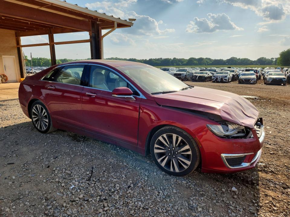 Photo 4 from auction – 2017 LINCOLN MKZ with VIN 3LN6L5E92HR641888