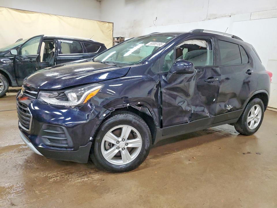 CHEVROLET TRAX 2022 with VIN KL7CJPSM9NB529314 - Photo from auction