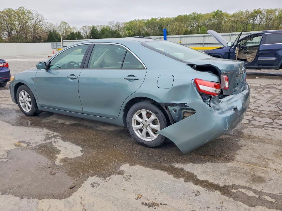 Photo 2 from auction – 2011 TOYOTA CAMRY with VIN 4T4BF3EK2BR148439