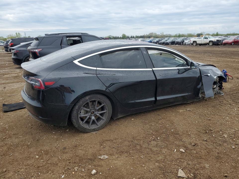 Photo 3 from auction – 2018 TESLA MODEL 3 with VIN 5YJ3E1EA4JF020860