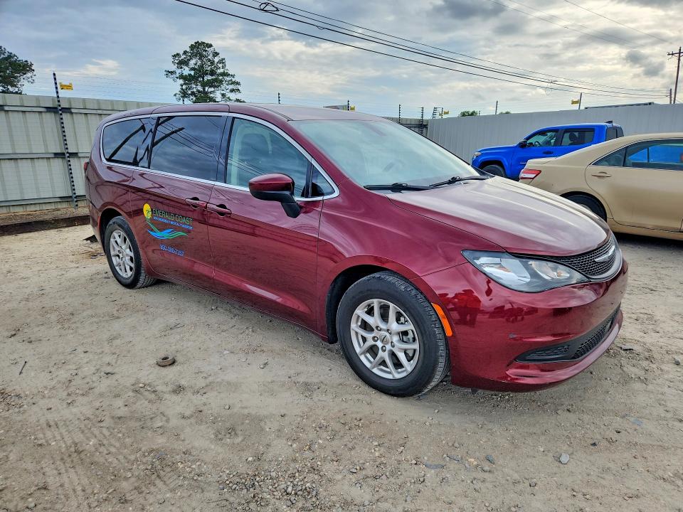 Photo 4 from auction – 2022 CHRYSLER VOYAGER with VIN 2C4RC1CG7NR223615