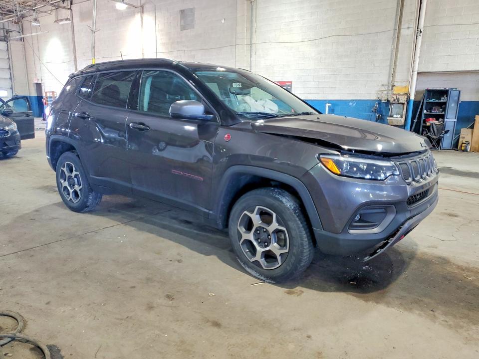 Photo 4 from auction – 2022 JEEP COMPASS with VIN 3C4NJDDB0NT104584