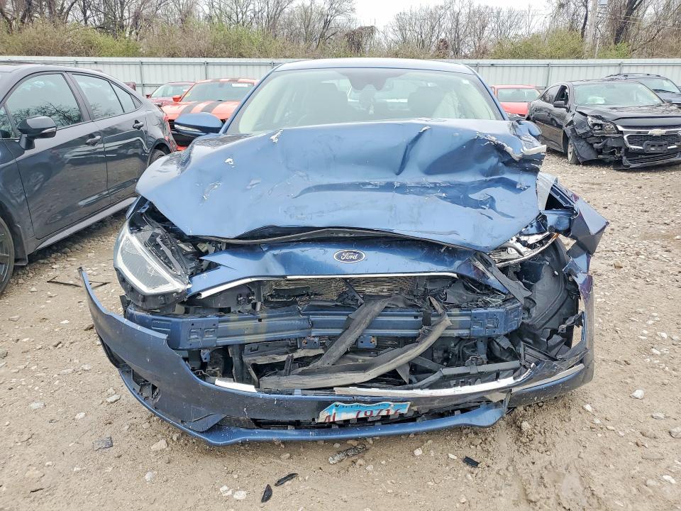 Zdjęcie 5 z aukcji – 2019 FORD FUSION z VIN 3FA6P0MU6KR185733