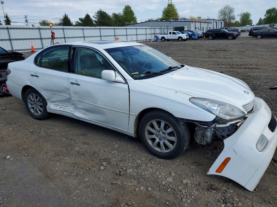 Photo 4 from auction – 2003 LEXUS ES with VIN JTHBF30G230099932