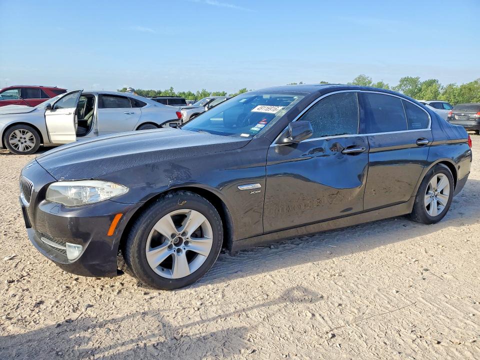BMW 528 2012 with VIN WBAXH5C5XCDW11689 - Photo from auction