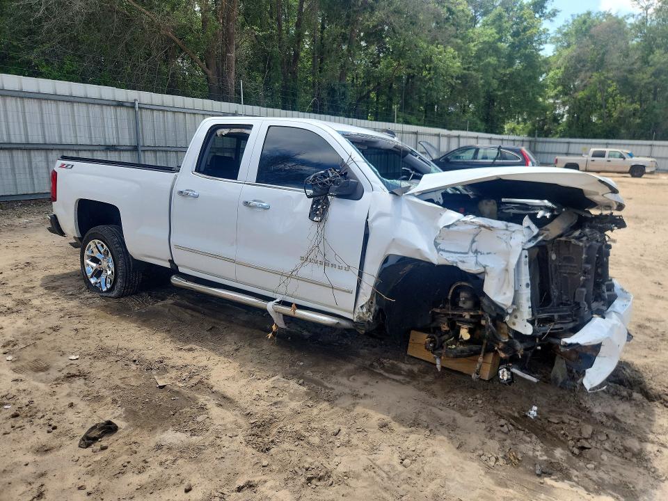 Photo 4 from auction – 2017 CHEVROLET SILVERADO with VIN 1GCVKSEC8HZ380064