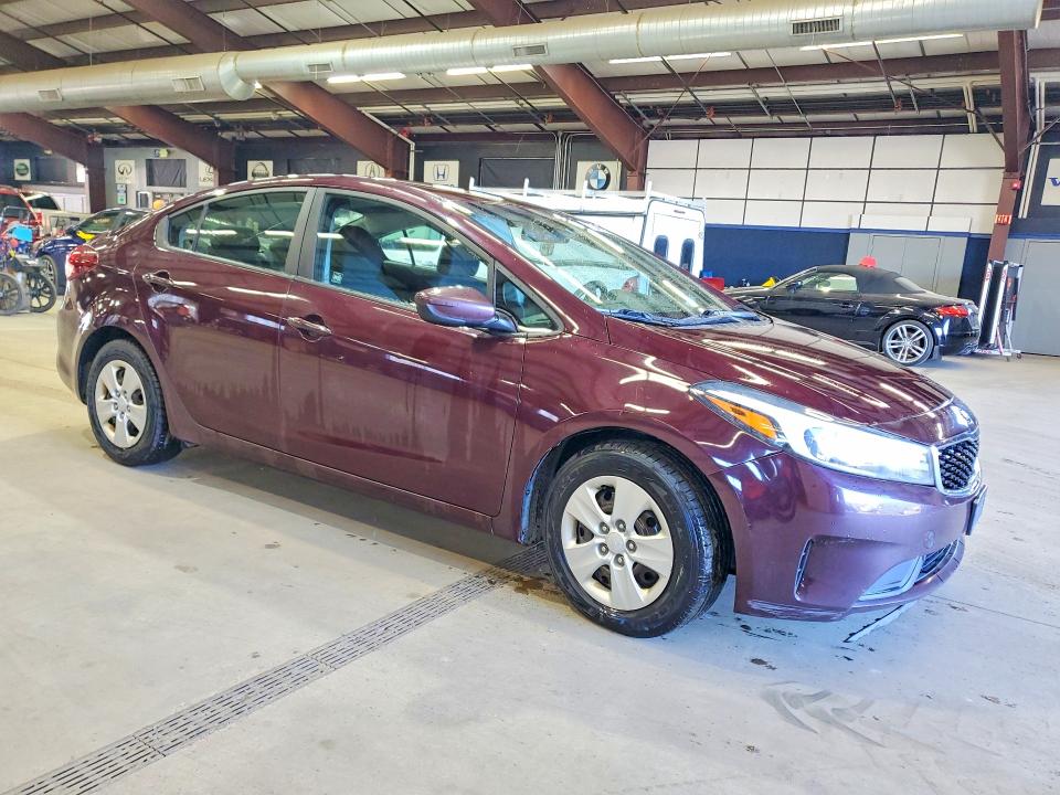 Photo 4 from auction – 2017 KIA FORTE with VIN 3KPFL4A70HE050971